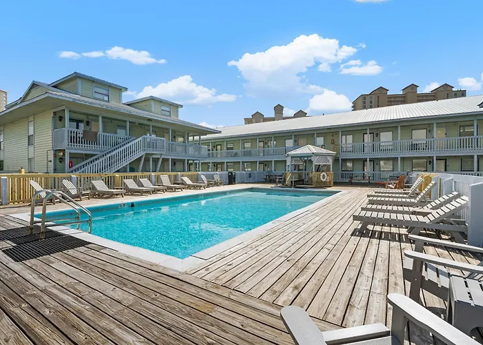 The Cove Apartment *